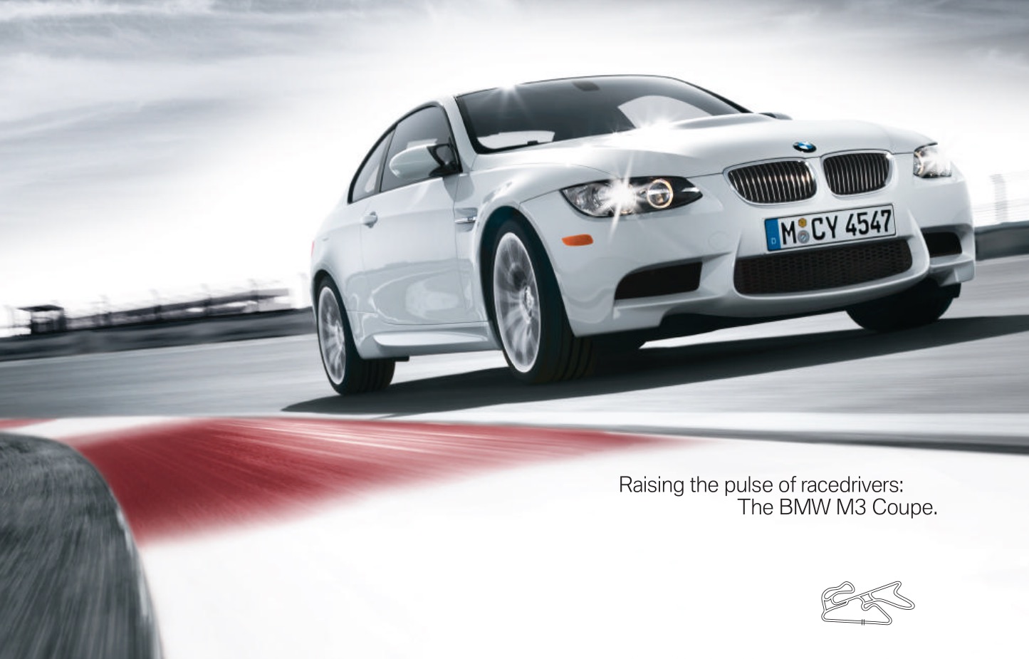 2009 BMW M3 Brochure Page 25